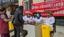 “缺氧不缺精神”之喇嘛垭健康行