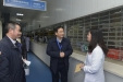 市三医院节前走访慰问困难党员