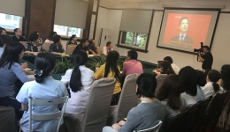 市三医院集中组织观看四川省第十一次党代会