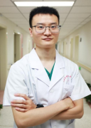 张扬