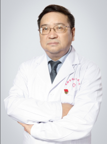 李国平