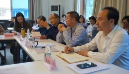 市三医院党建“月”读