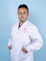 曾健