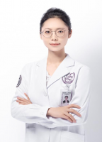 李丹