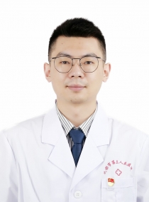 李明