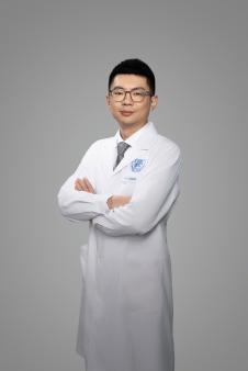 4李明